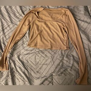 long sleeved crop top